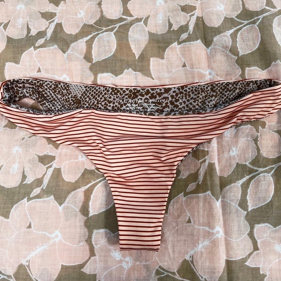 Acacia Apricot Stripe Set - Picture 2 of 3